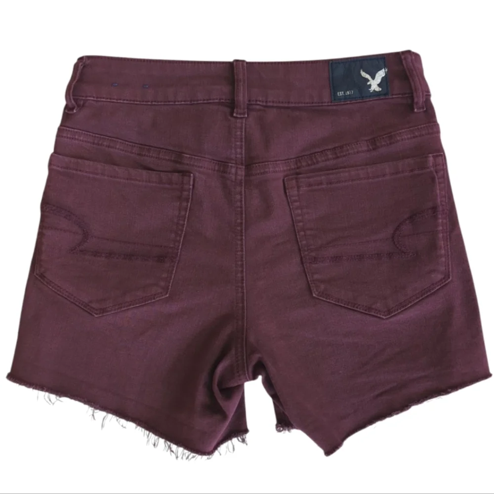 AEO Super Stretch Hi Rise Frayed Hem Shortie Cut Off Mom Shorts 00 Burgundy - Picture 9 of 13